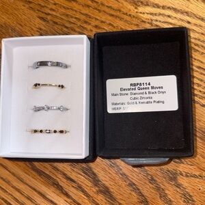 Luxe bands, size 9, elevated queen, moves, gold, and hematite